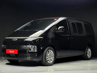 2022 Hyundai Staria