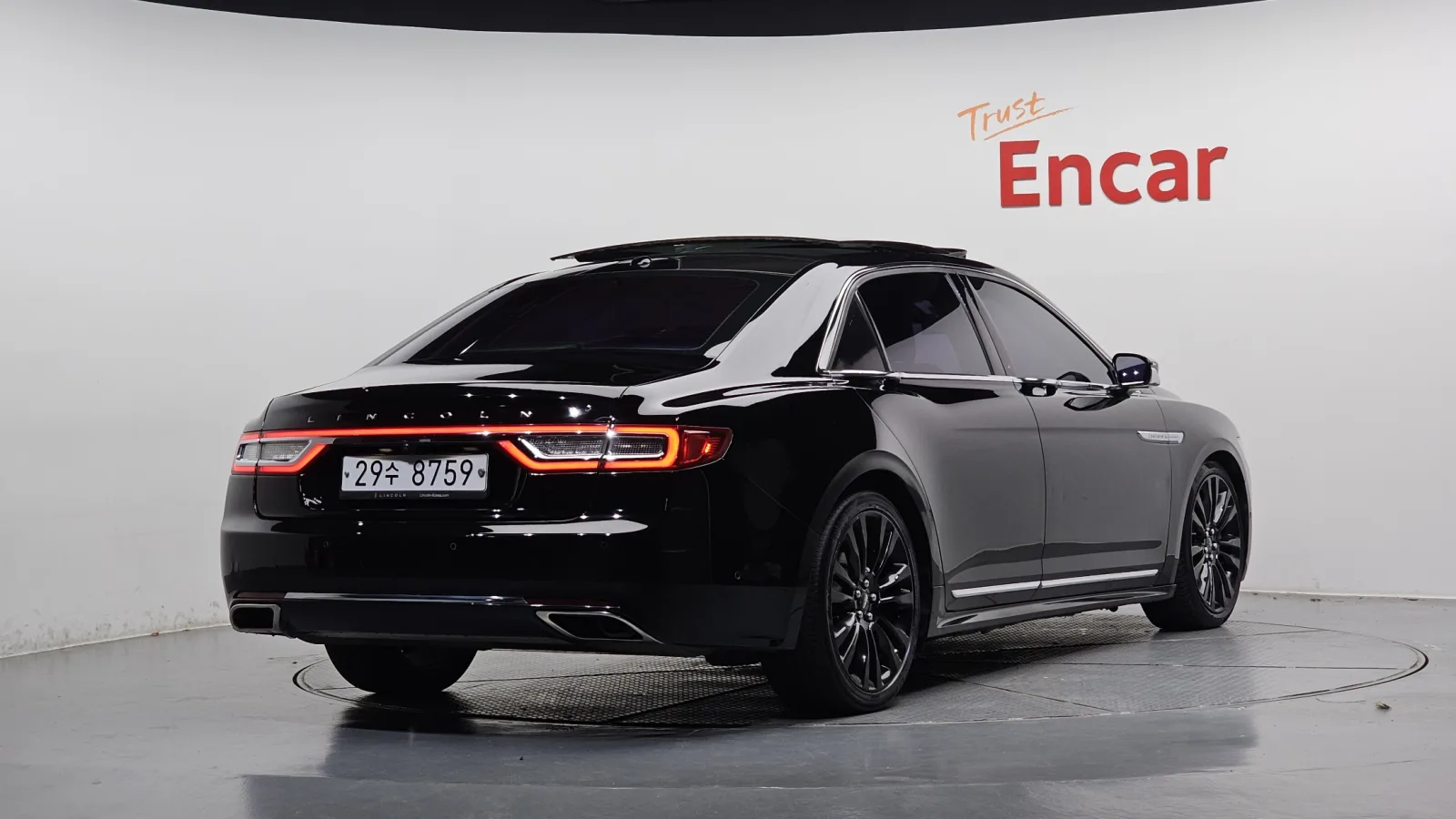2017 Lincoln Continental