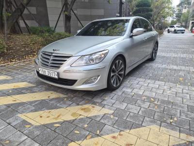 2014 Hyundai Genesis