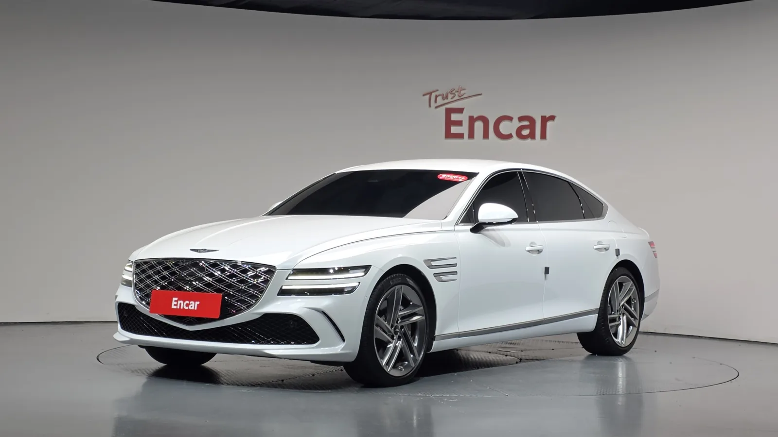 2025 Genesis G80