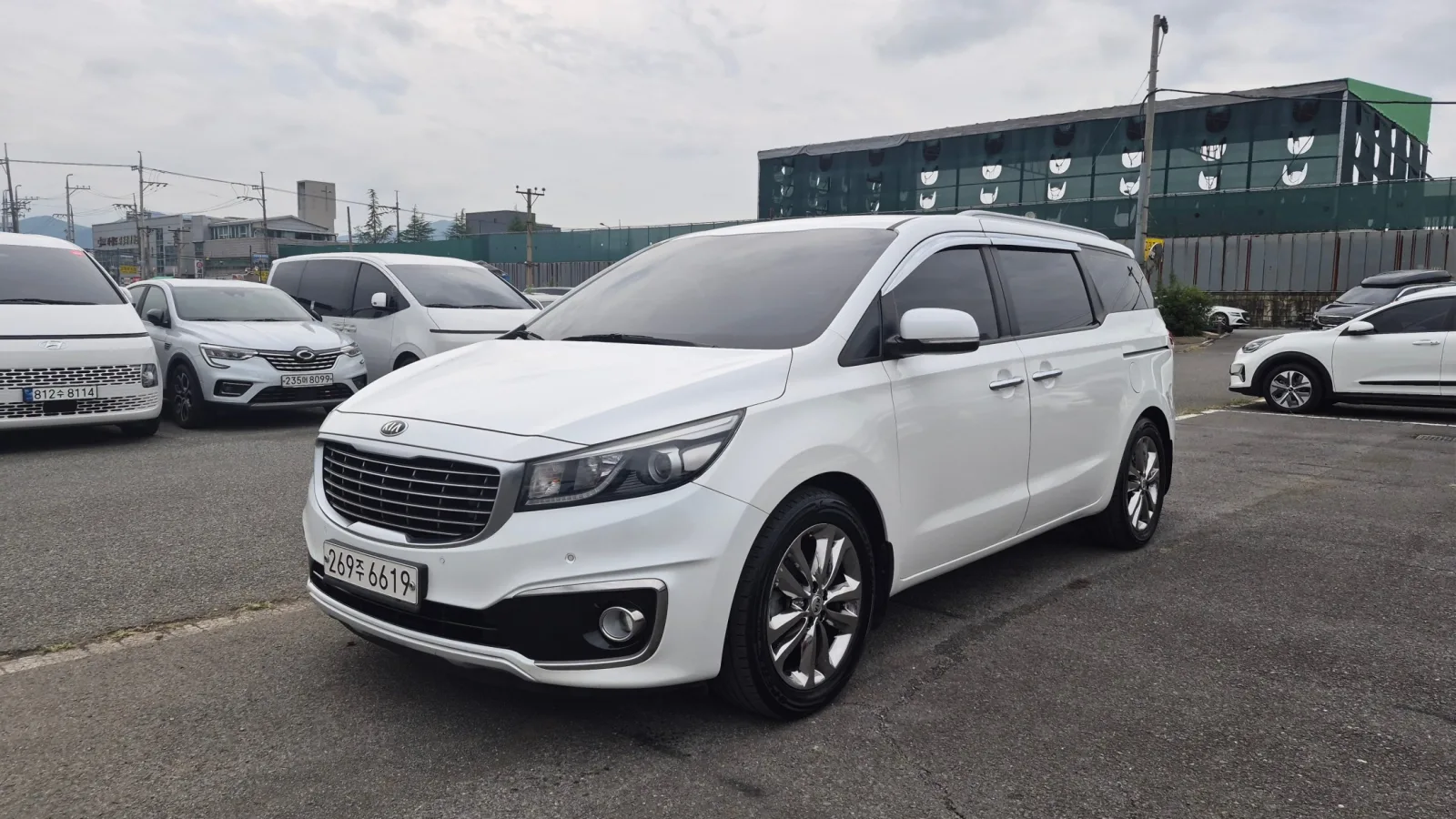 2016 Kia Carnival