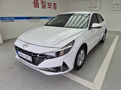 2022 Hyundai Elantra