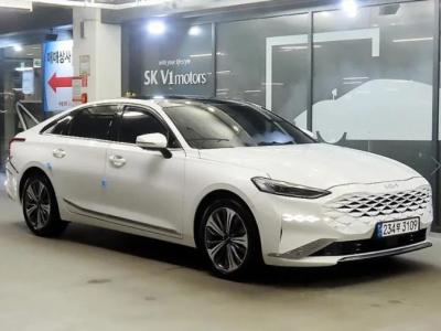 2023 Kia K8