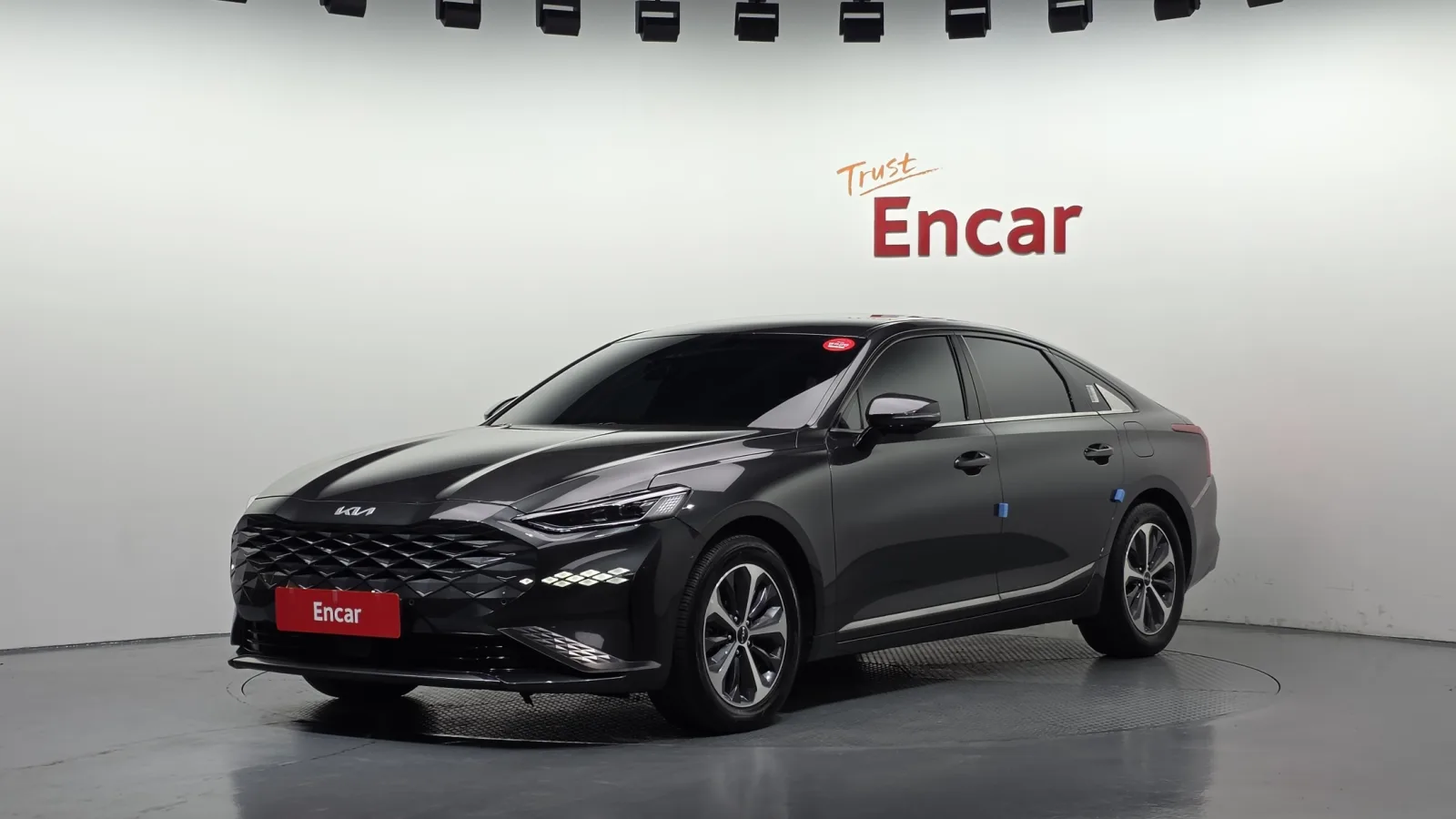 2023 Kia K8