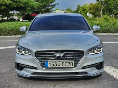 2017 Hyundai Grandeur