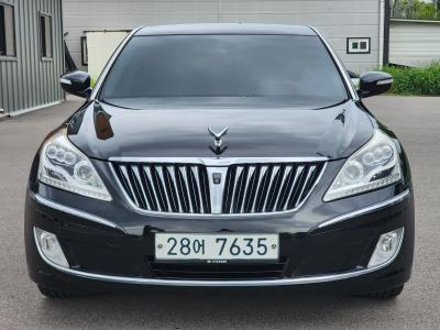 2012 Hyundai Equus