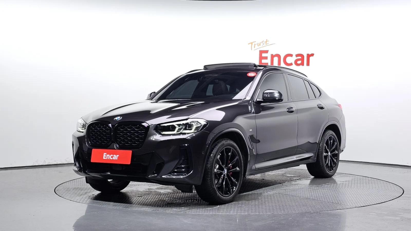 2025 BMW X4