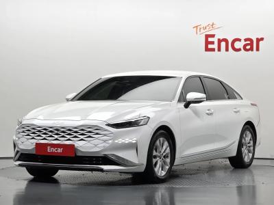 2022 Kia K8
