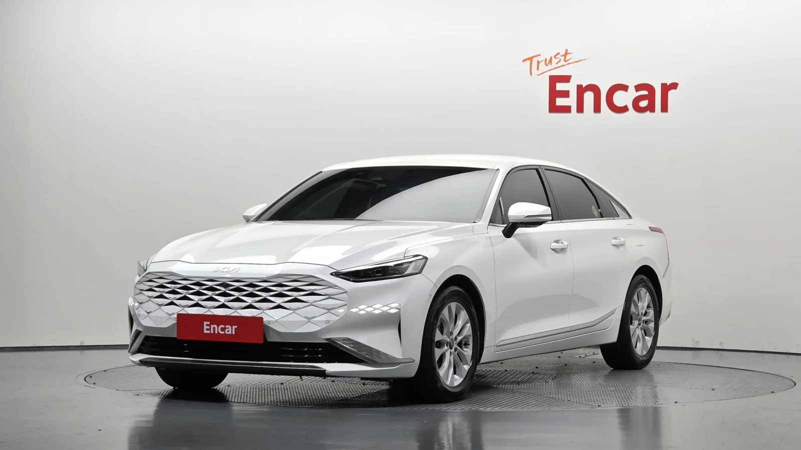 2022 Kia K8