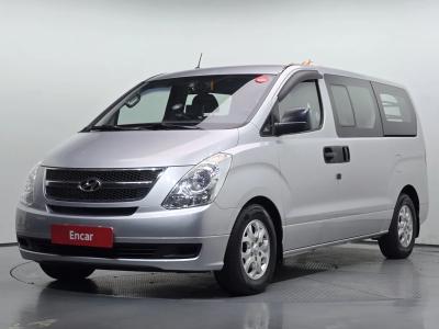2010 Hyundai Starex