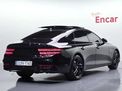2026 Genesis G80
