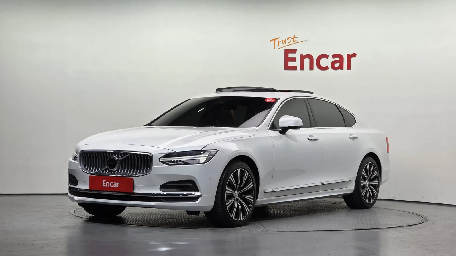 2023 Volvo S90