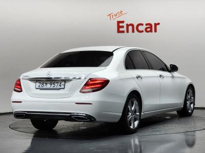 2017 Mercedes-Benz E-Class