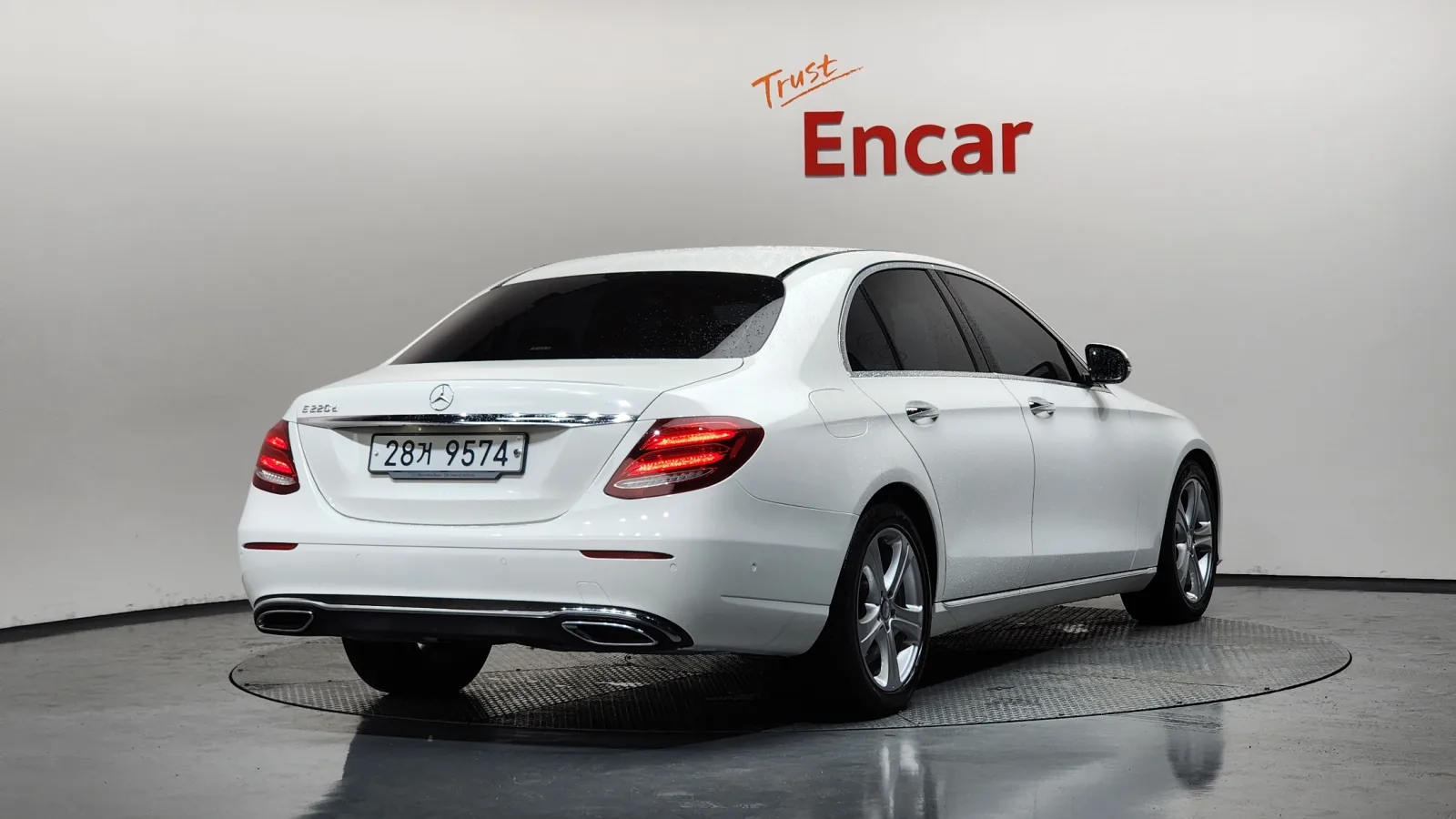 2017 Mercedes-Benz E-Class