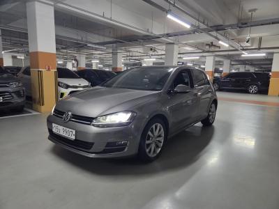 2016 Volkswagen Golf