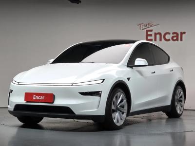2025 Tesla Model Y