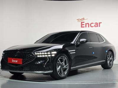 2022 Genesis G90