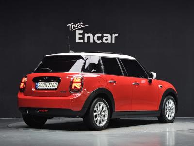 2021 MINI Cooper