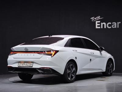 2021 Hyundai Elantra
