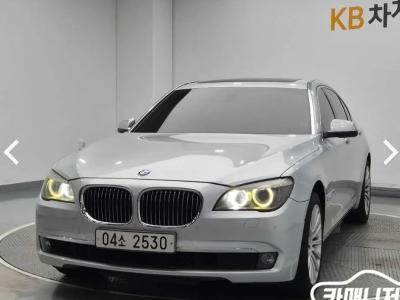 2011 BMW 7-Series