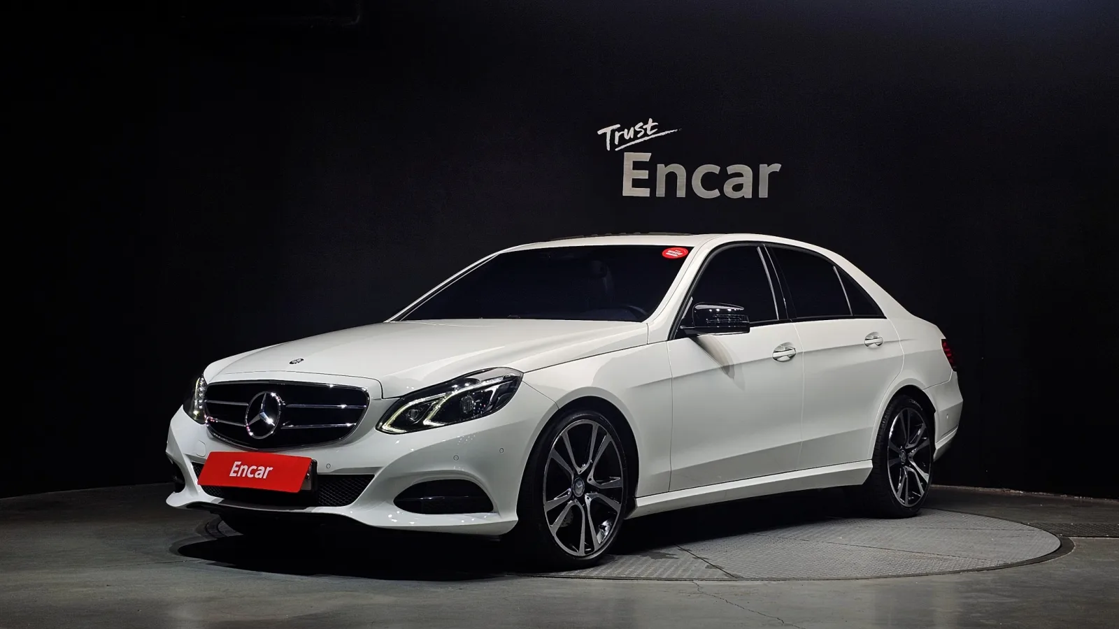 2016 Mercedes-Benz E-Class