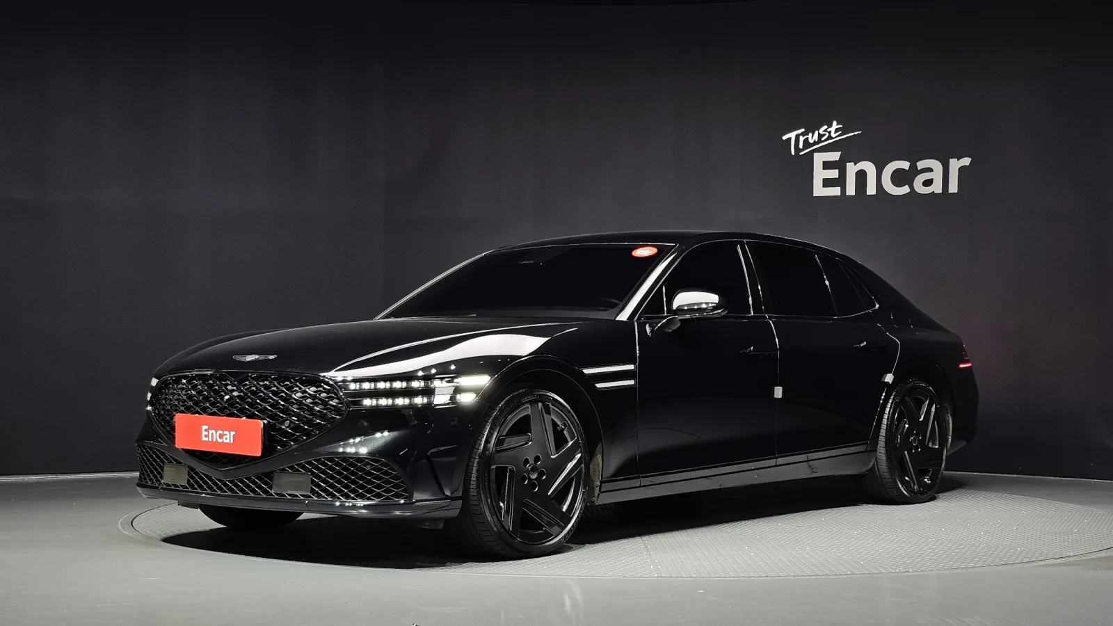 2025 Genesis G90