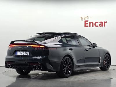 2023 Kia Stinger