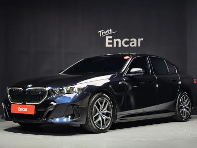 2024 BMW i5