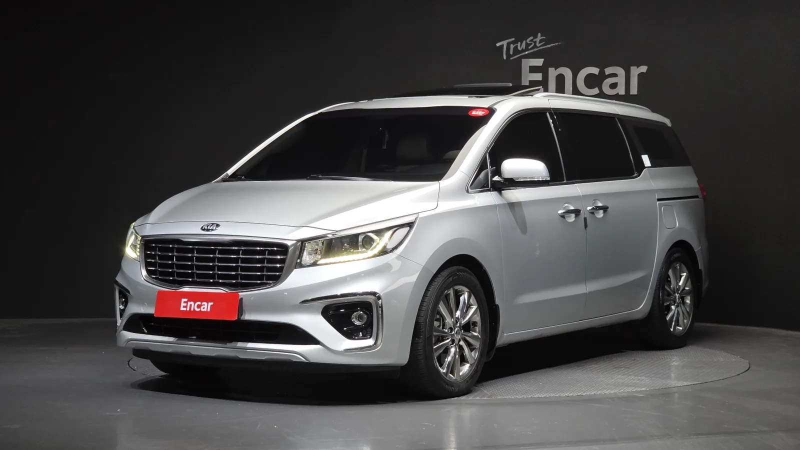 2019 Kia Carnival
