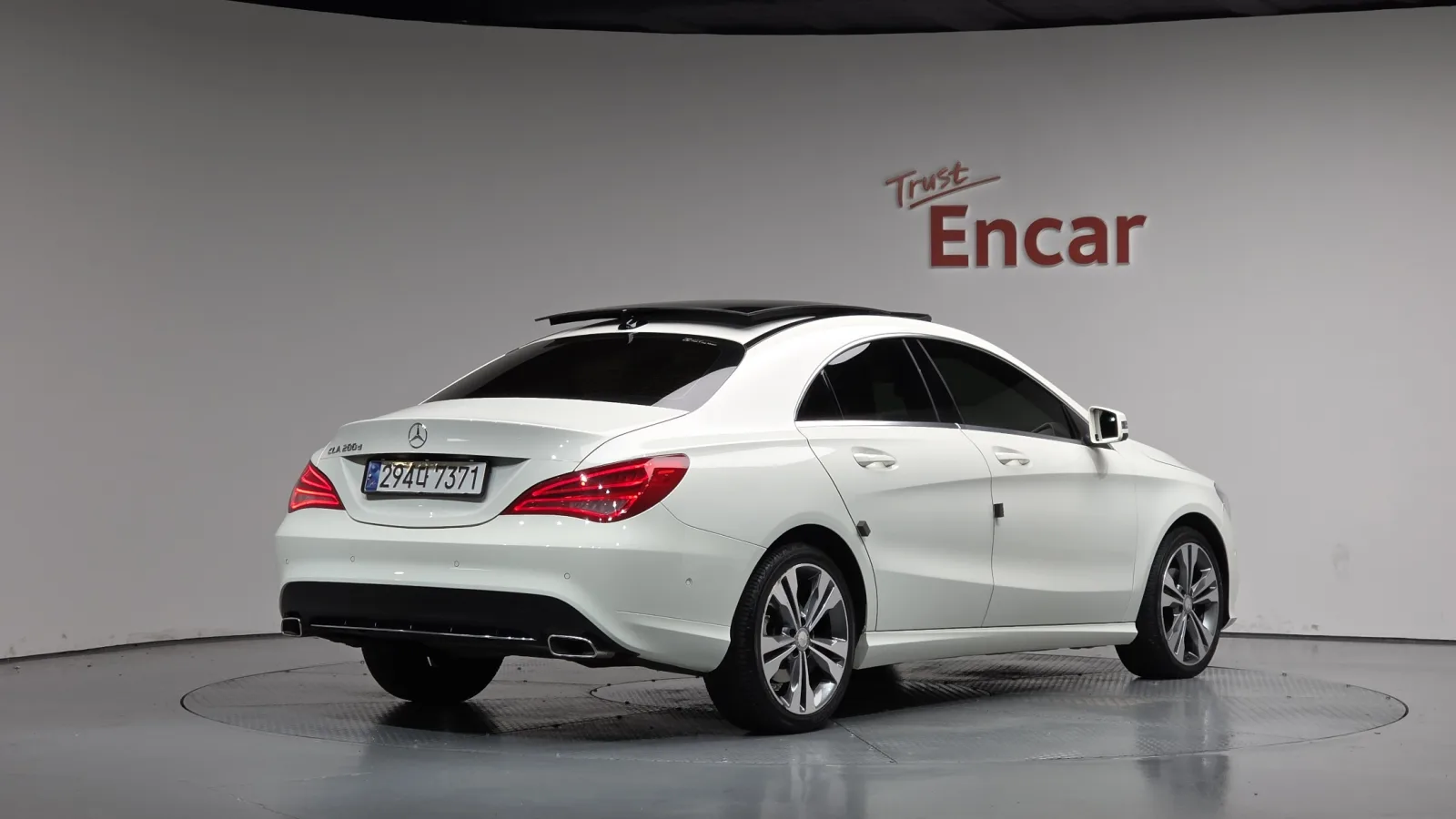 2016 Mercedes-Benz CLA-Class