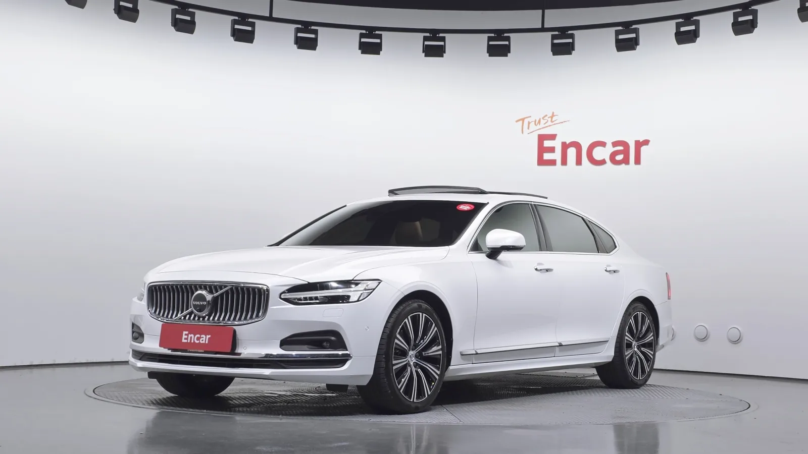 2021 Volvo S90