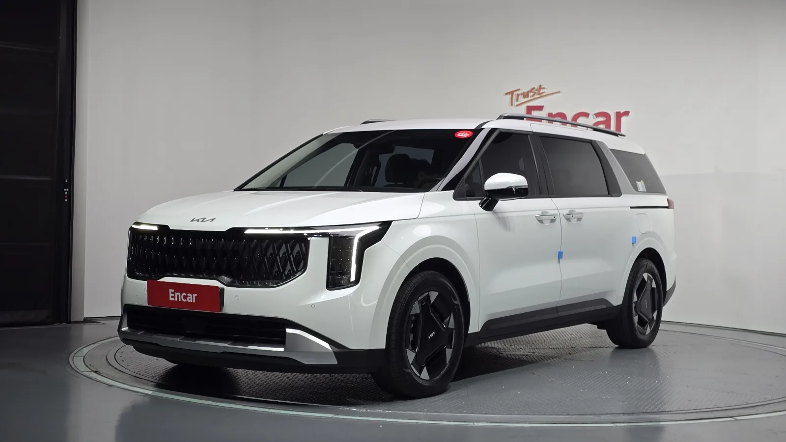 2025 Kia Carnival