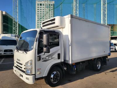 2019 Isuzu Elf