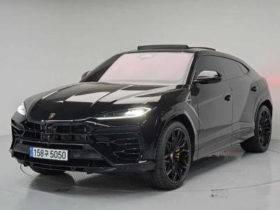 2026 Lamborghini Urus