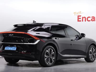 2023 Kia EV6