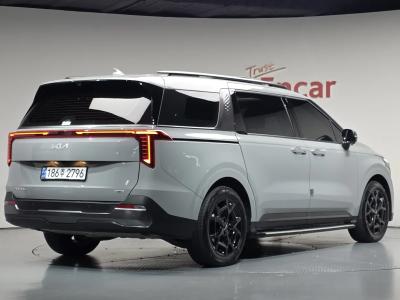 2025 Kia Carnival