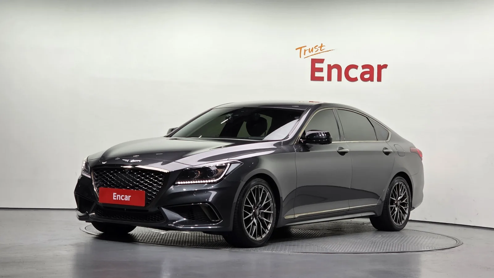 2017 Genesis G80