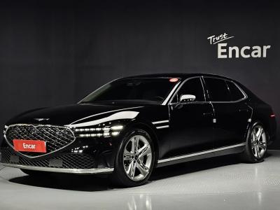 2022 Genesis G90