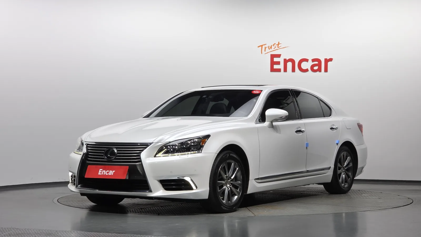 2016 Lexus LS