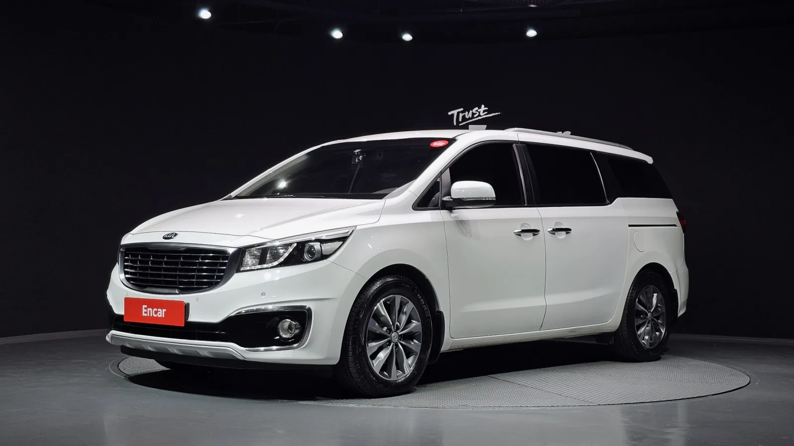 2016 Kia Carnival
