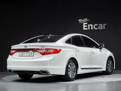 2015 Hyundai Grandeur