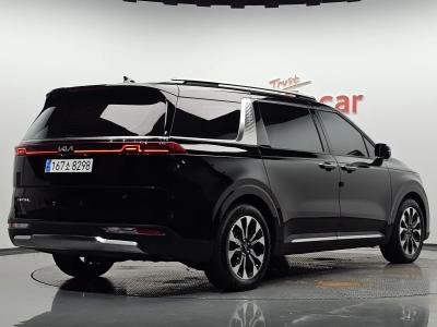 2023 Kia Carnival
