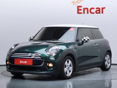 2014 MINI Cooper