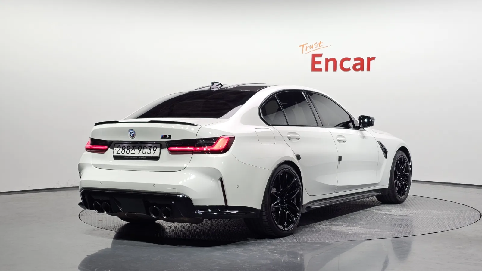 2022 BMW M3