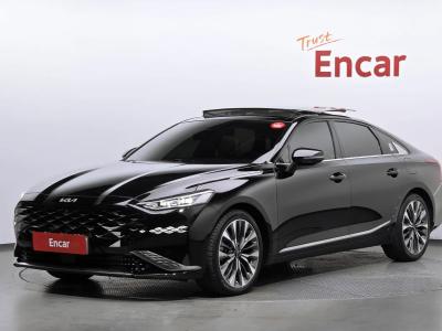 2022 Kia K8