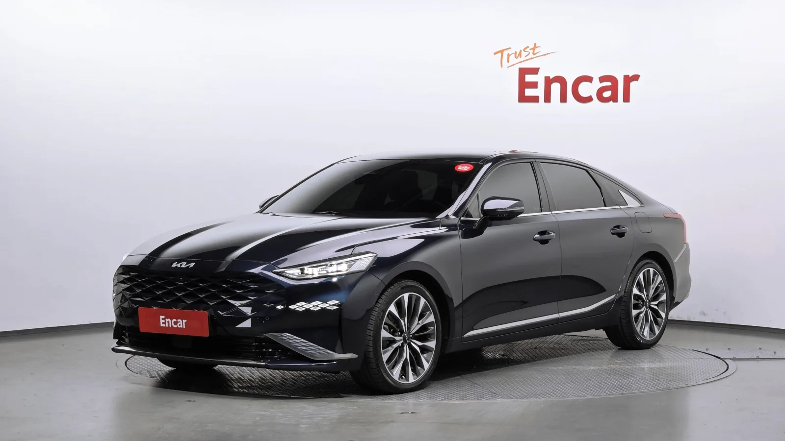 2023 Kia K8