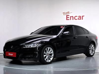 2018 Jaguar XF
