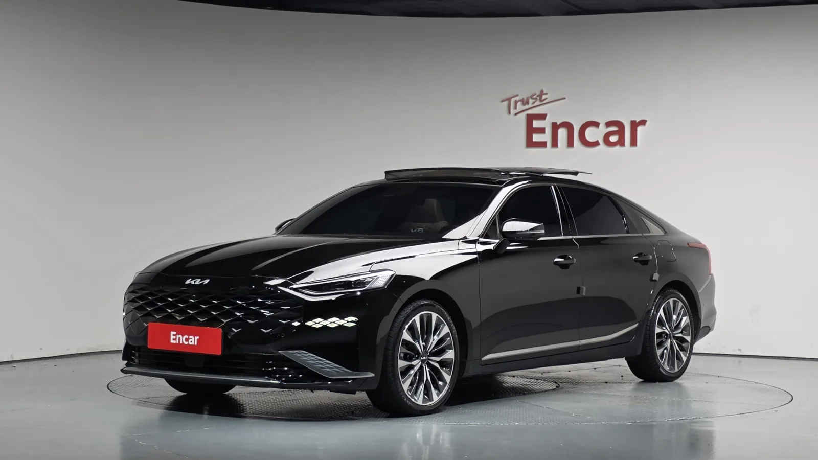 2023 Kia K8