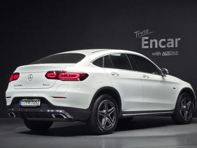 2020 Mercedes-Benz GLC-Class