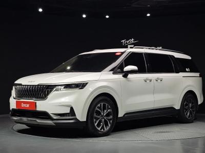 2023 Kia Carnival